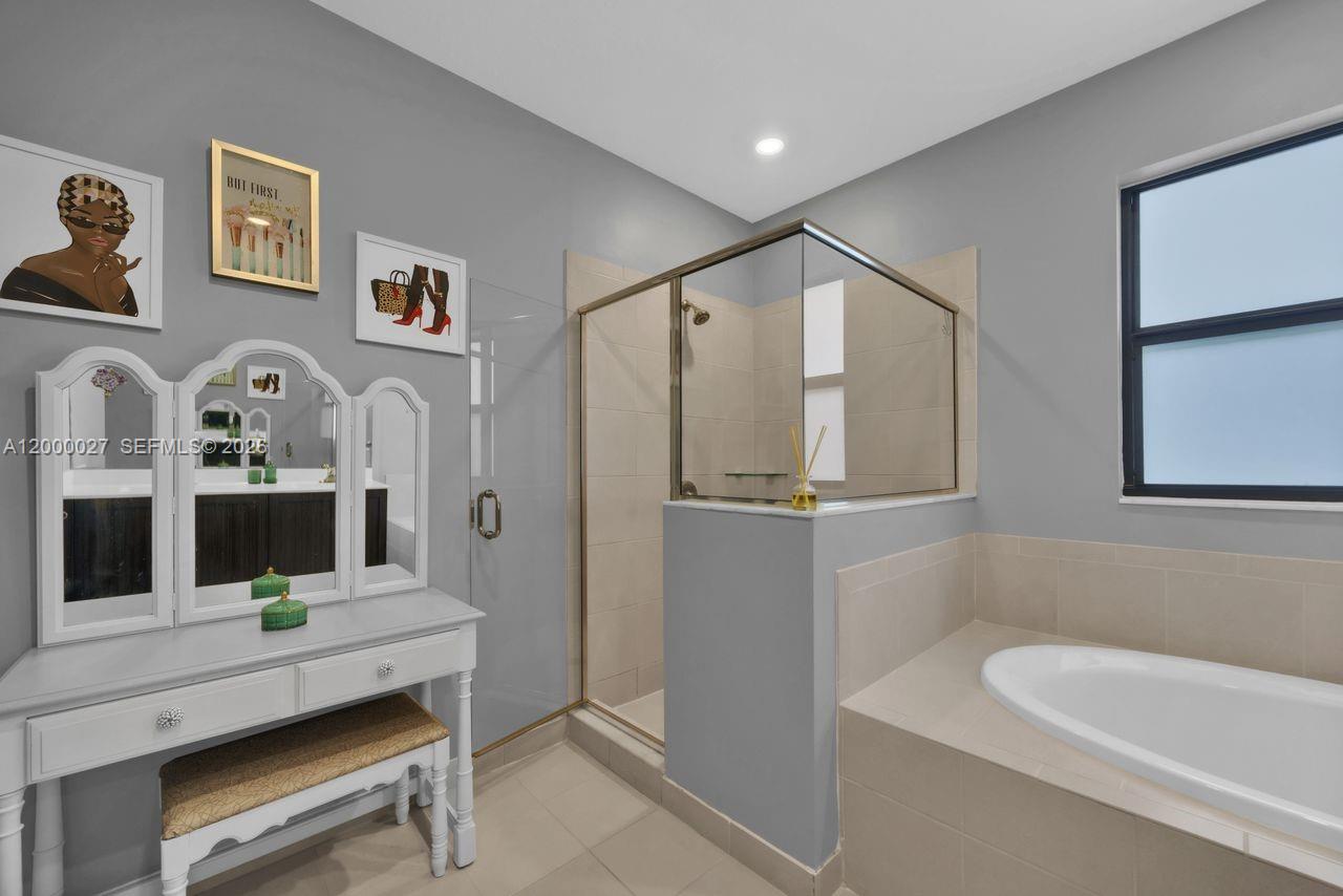 S ALLAPATTAH GARDENS - Residential