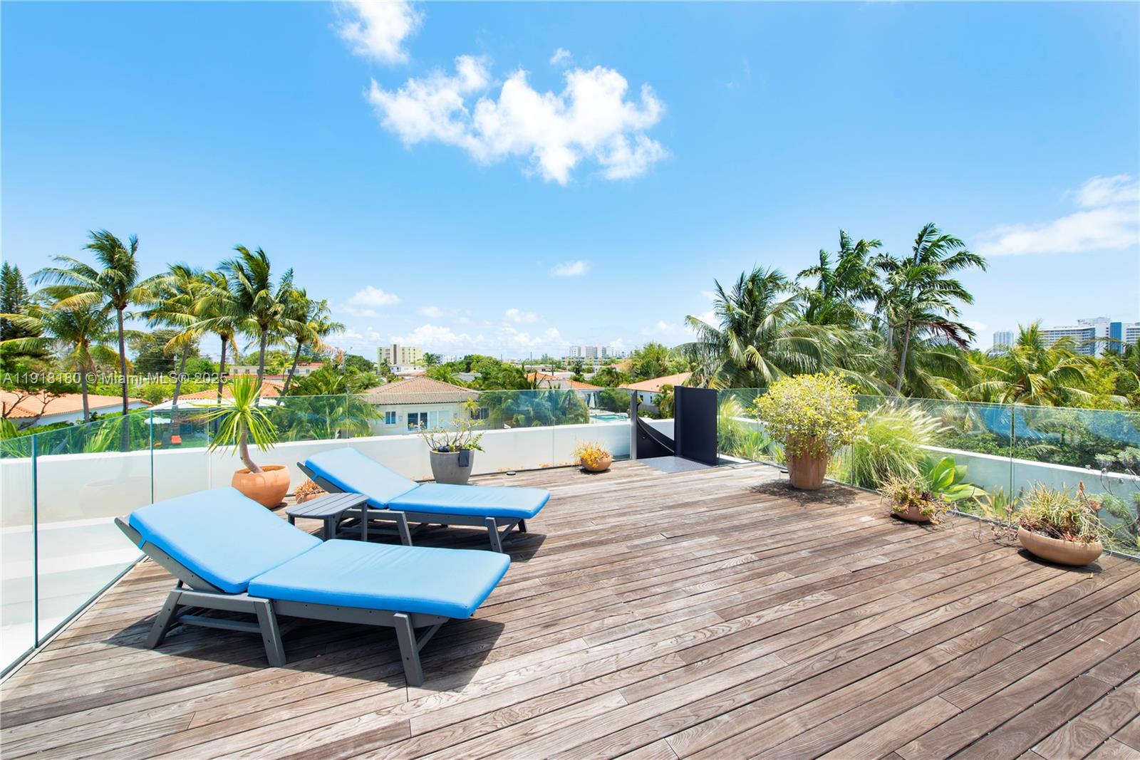 BISCAYNE POINT - Residential Lease