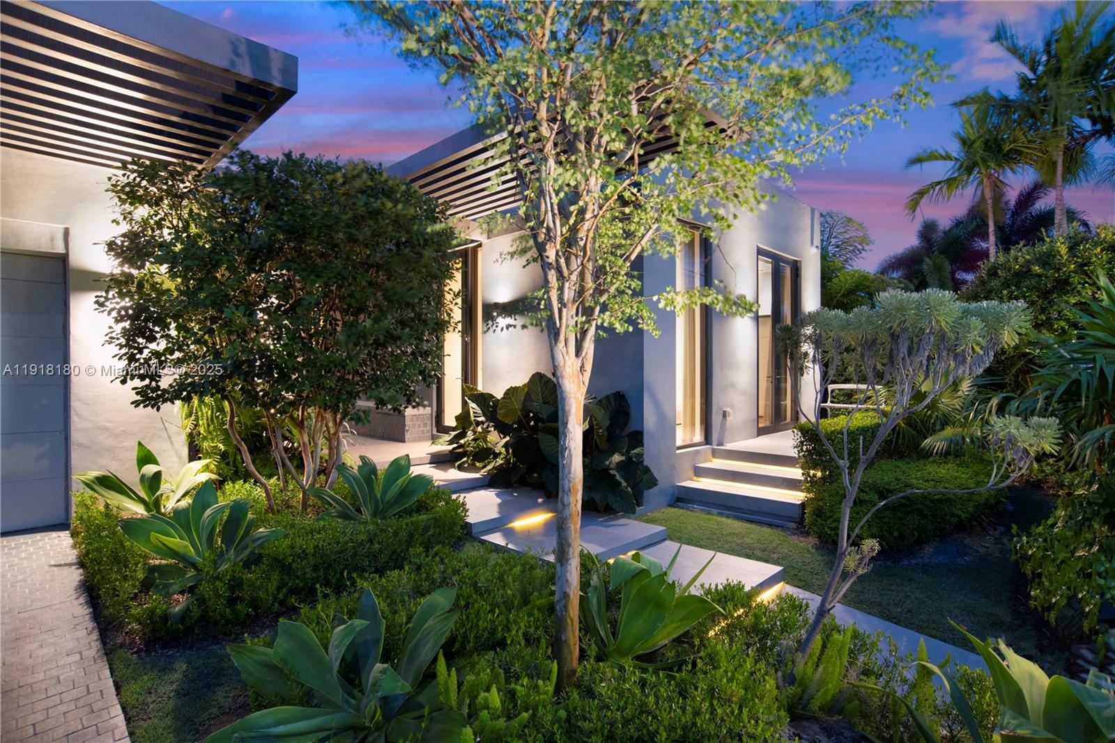BISCAYNE POINT - Residential Lease