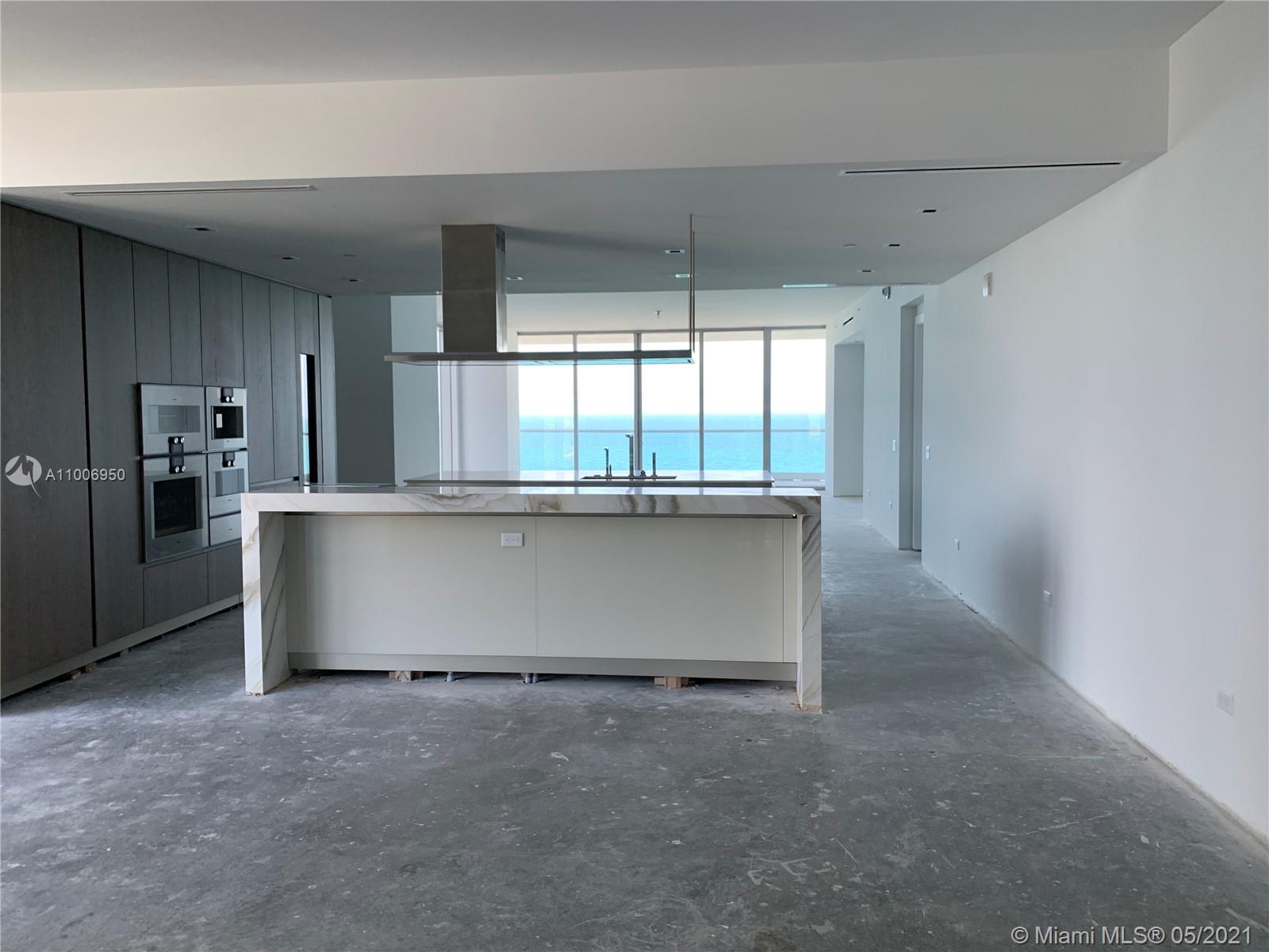 Turnberry Ocean Club - Residential