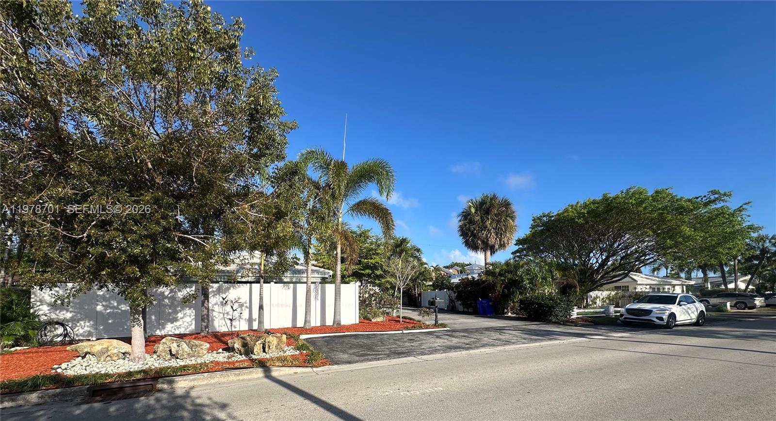 SILVER SHORES SEC OF LAUD - Residential Income