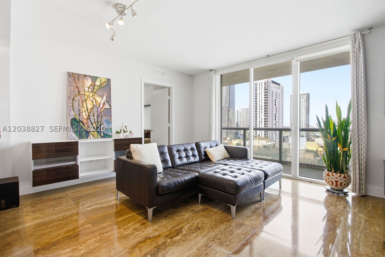 50 BISCAYNE CONDO - Residential