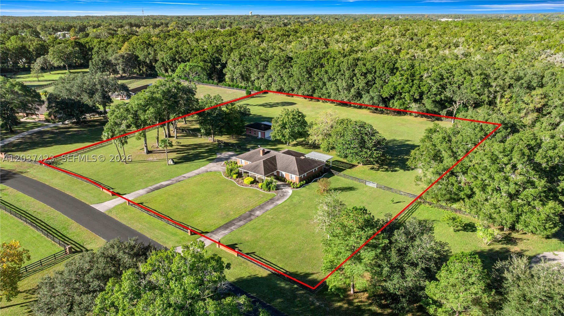 COUNTRYSIDE FARMS OF OCALA - Residential Lease