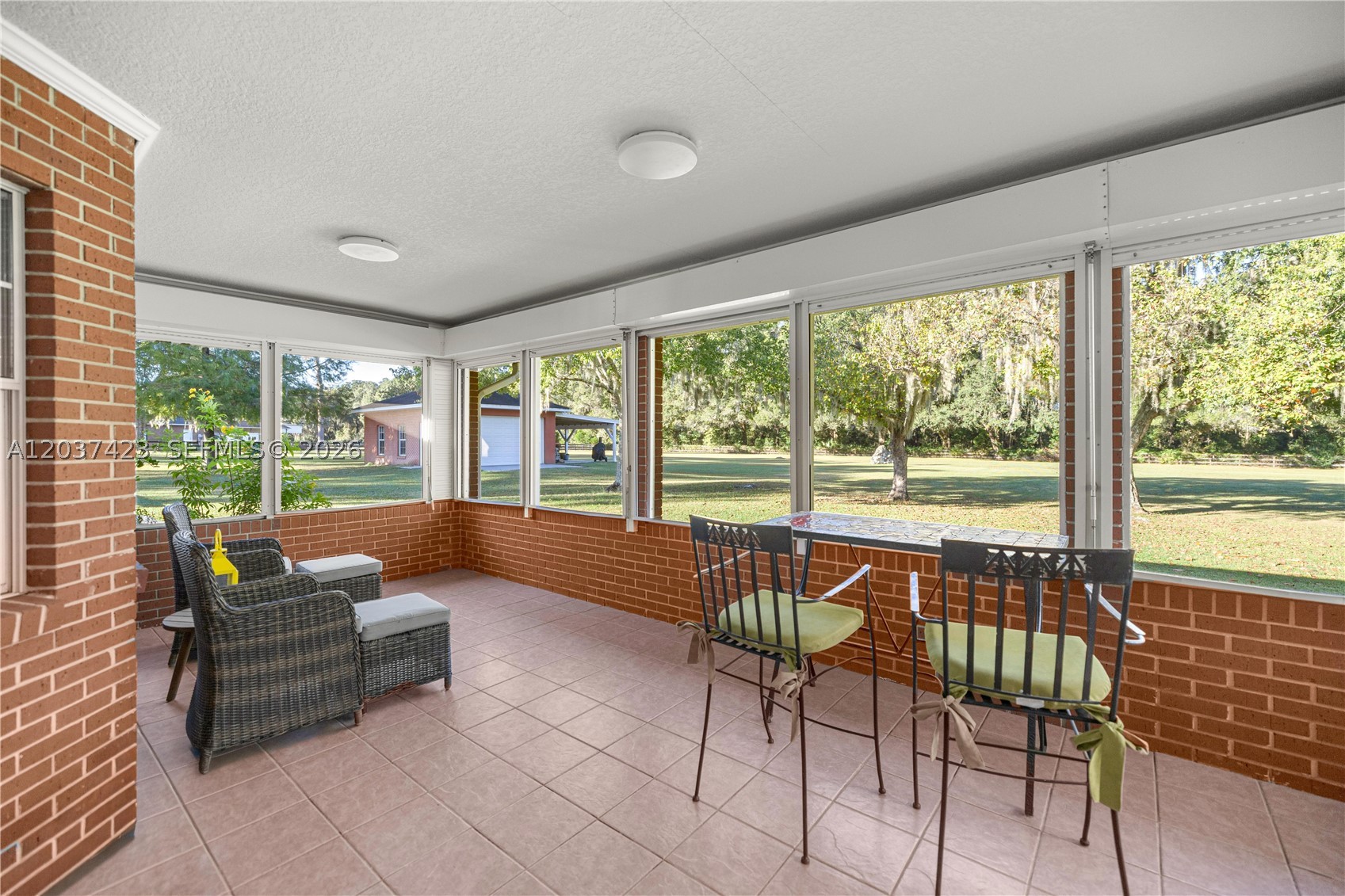 COUNTRYSIDE FARMS OF OCALA - Residential Lease