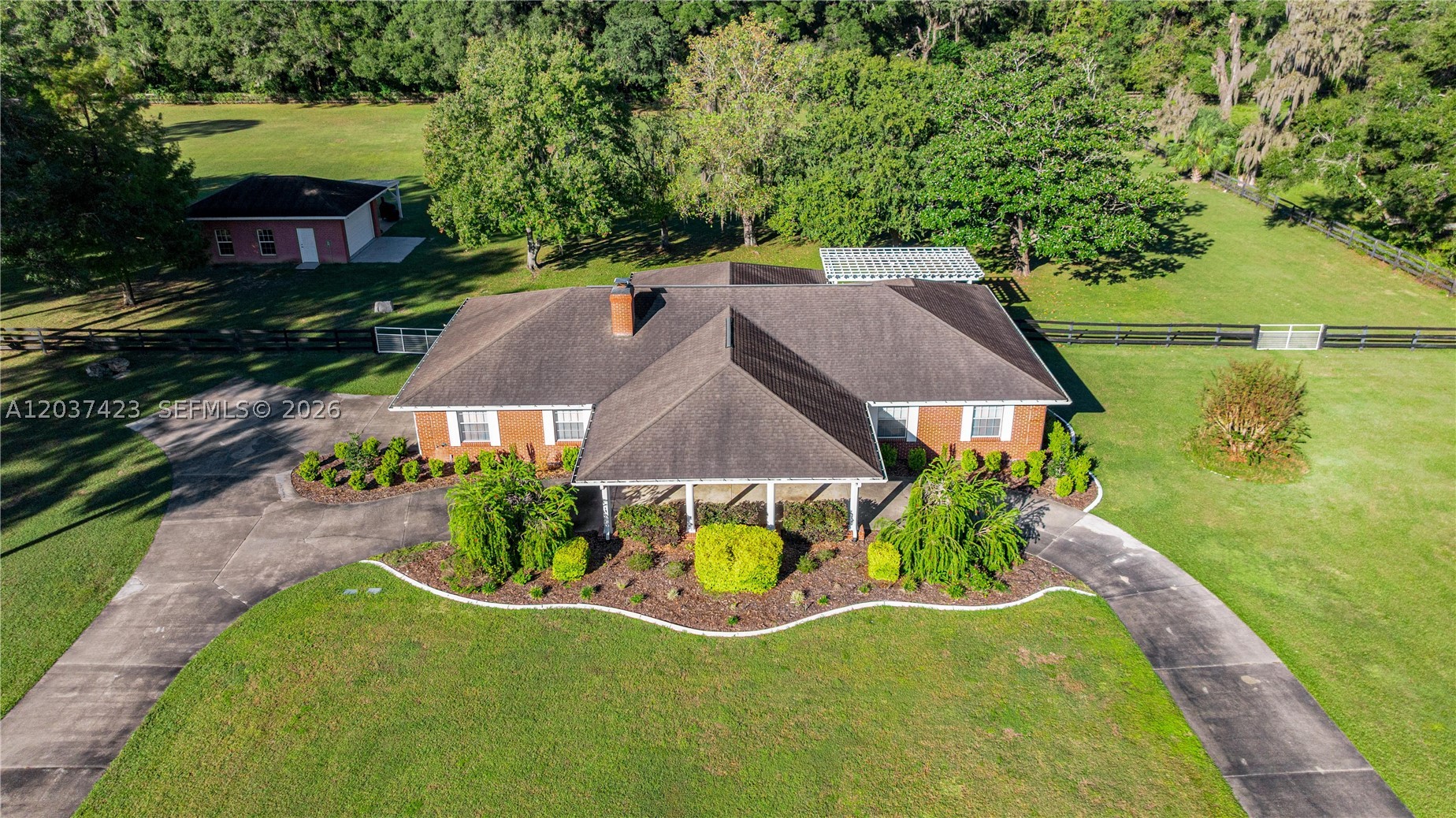 COUNTRYSIDE FARMS OF OCALA - Residential Lease
