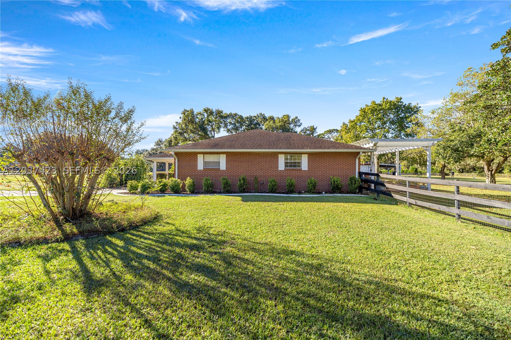 COUNTRYSIDE FARMS OF OCALA - Residential Lease