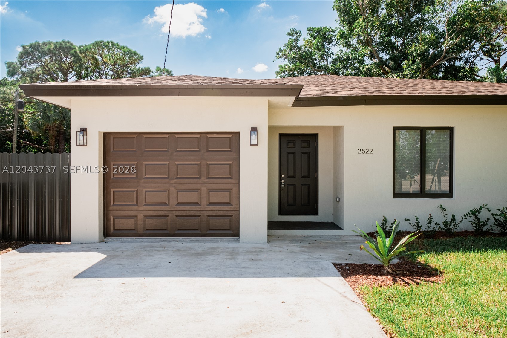 FRANKLIN PARK - Residential Lease