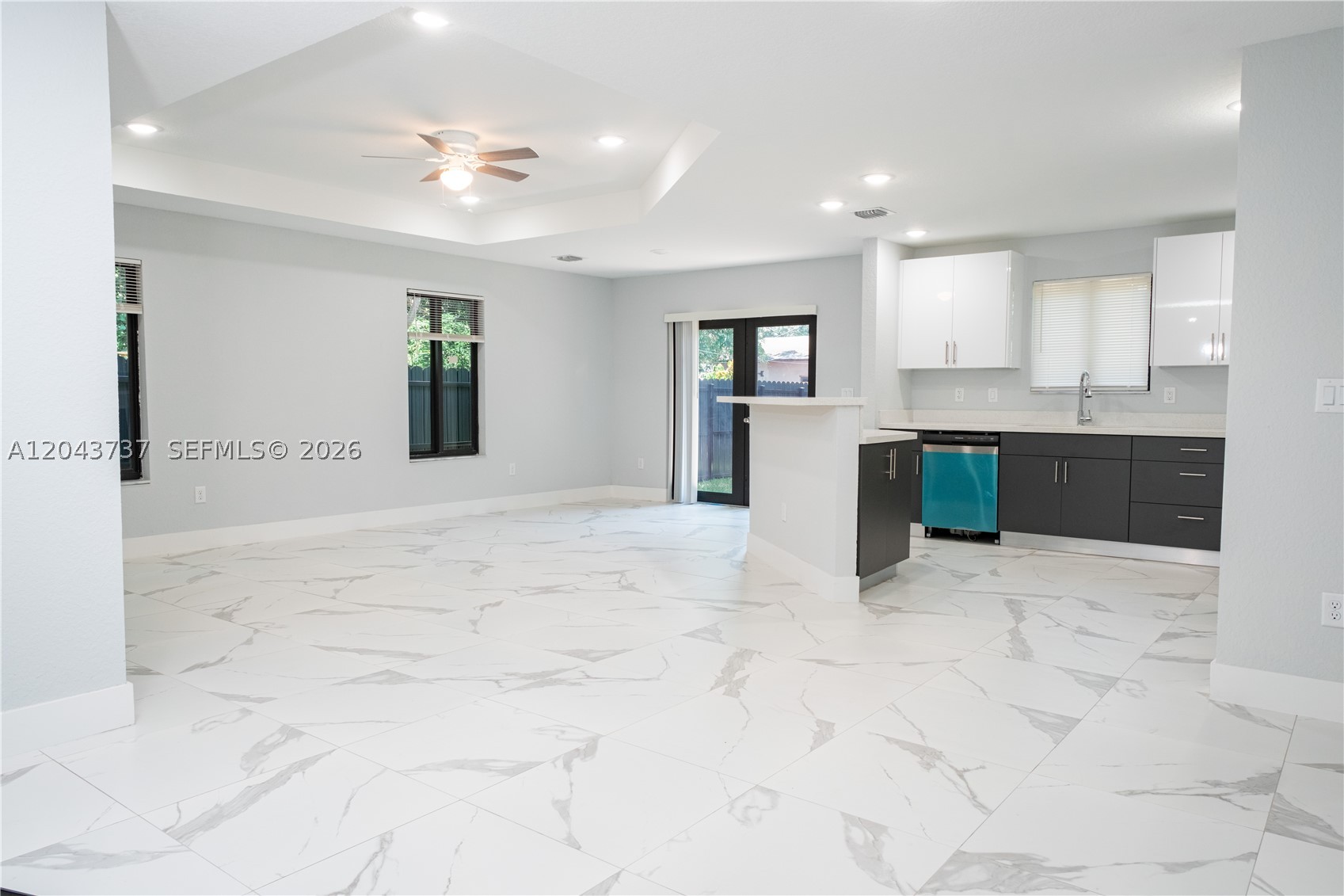 FRANKLIN PARK - Residential Lease