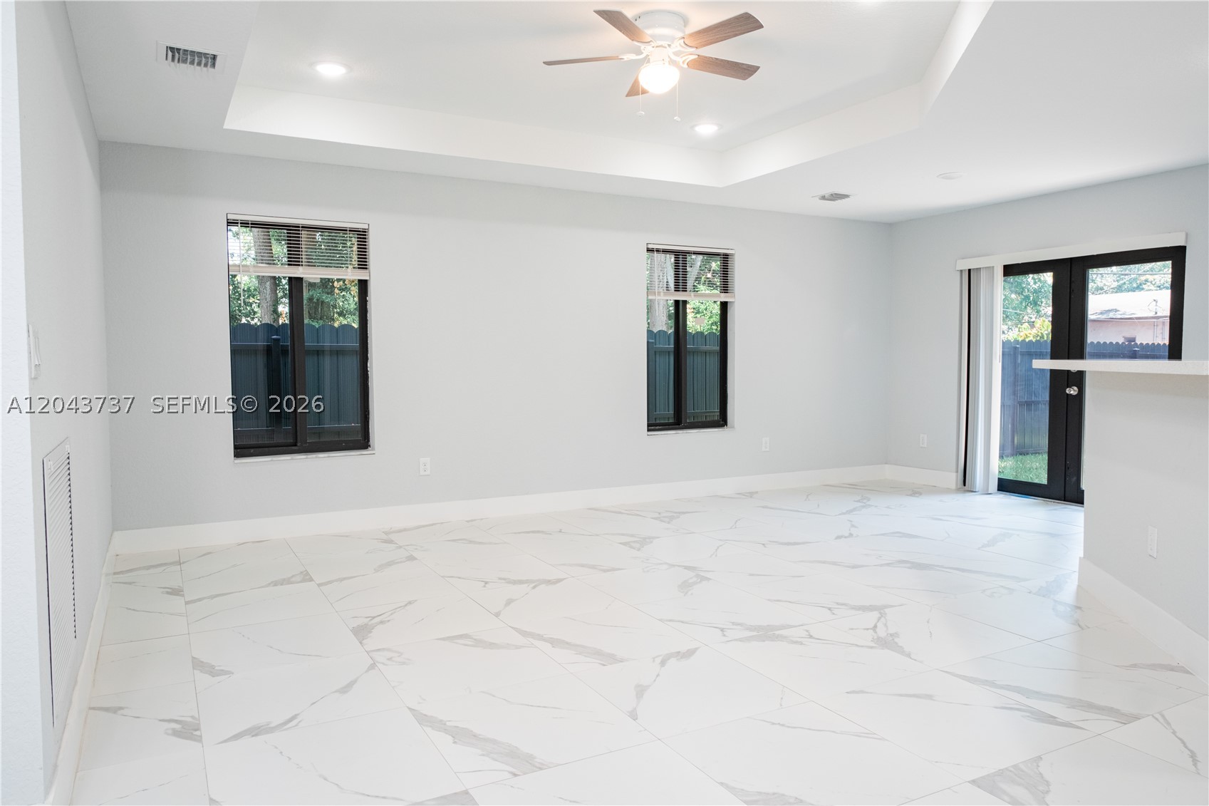 FRANKLIN PARK - Residential Lease