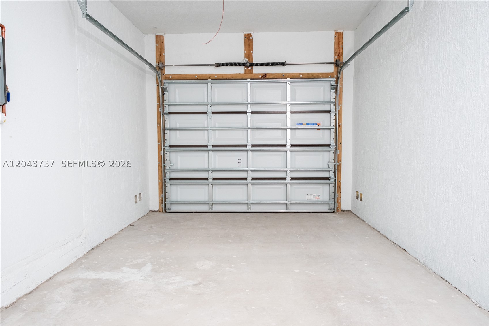 FRANKLIN PARK - Residential Lease
