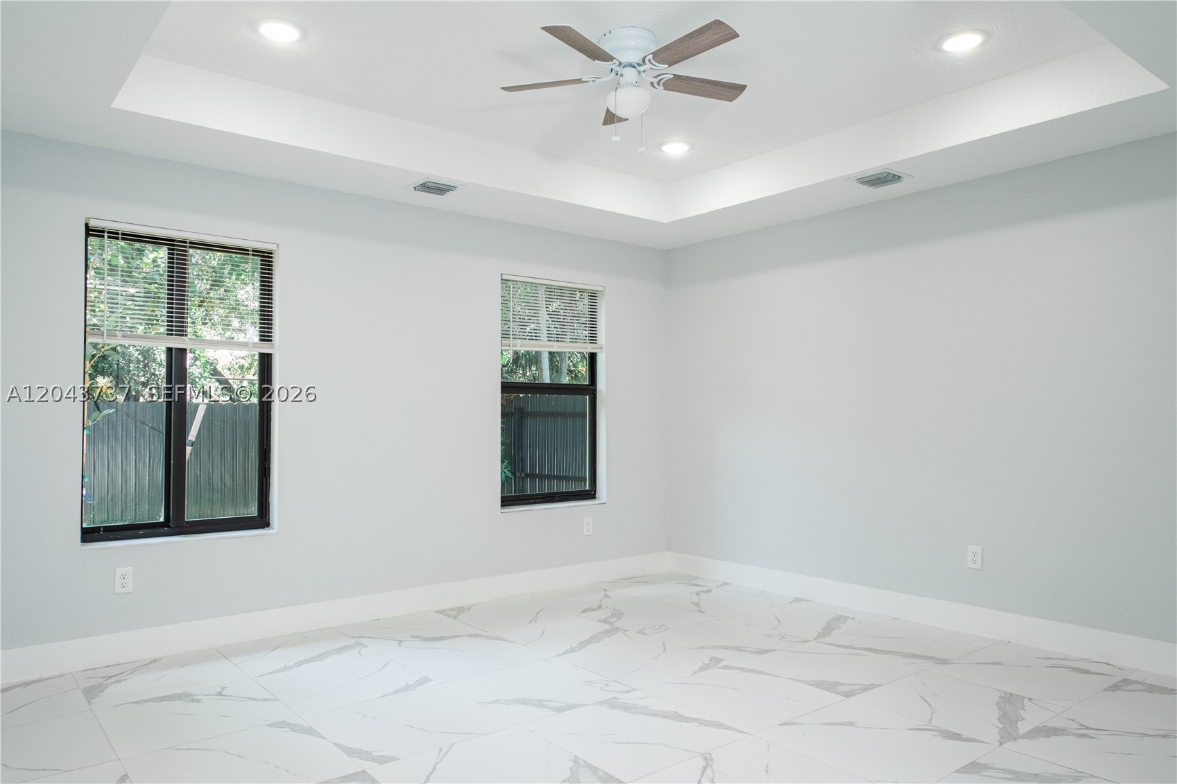 FRANKLIN PARK - Residential Lease