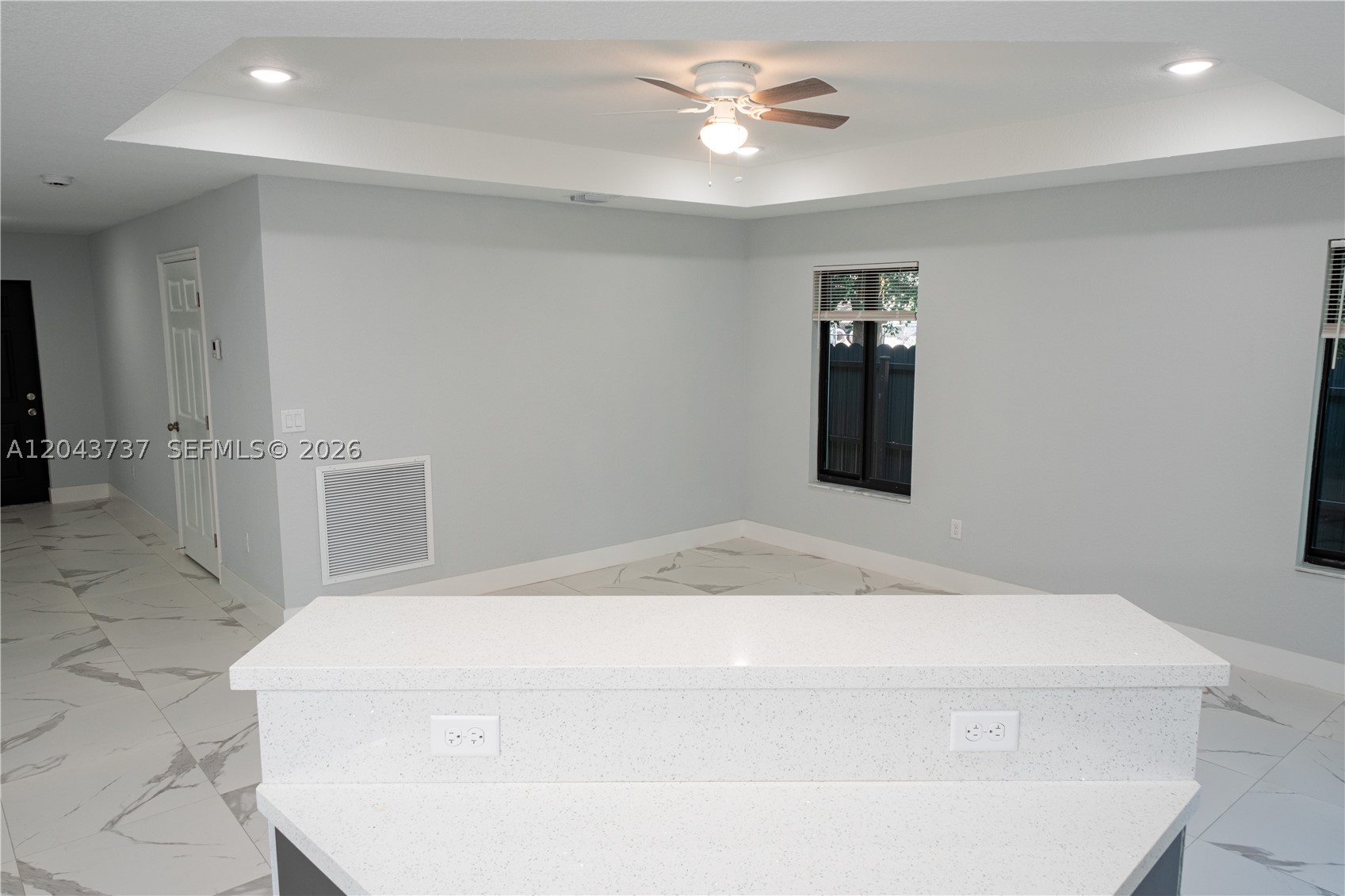 FRANKLIN PARK - Residential Lease