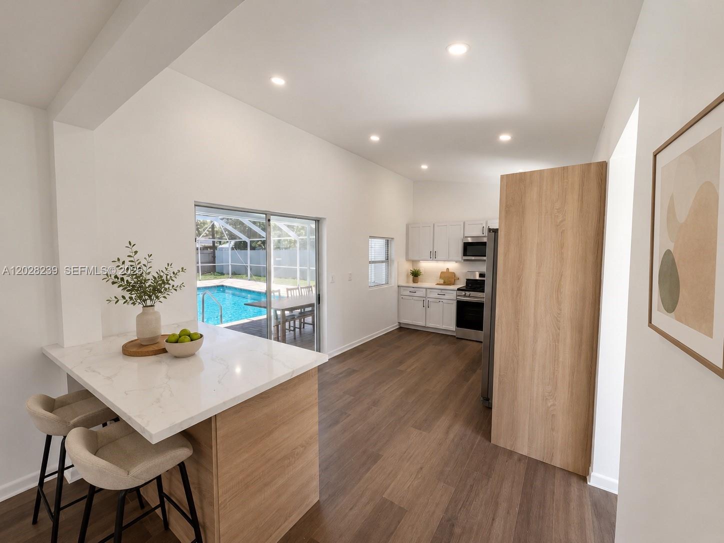 FLEETWOOD MANOR SECOND AD - Residential Lease