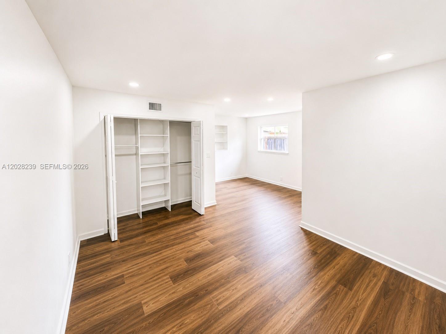 FLEETWOOD MANOR SECOND AD - Residential Lease