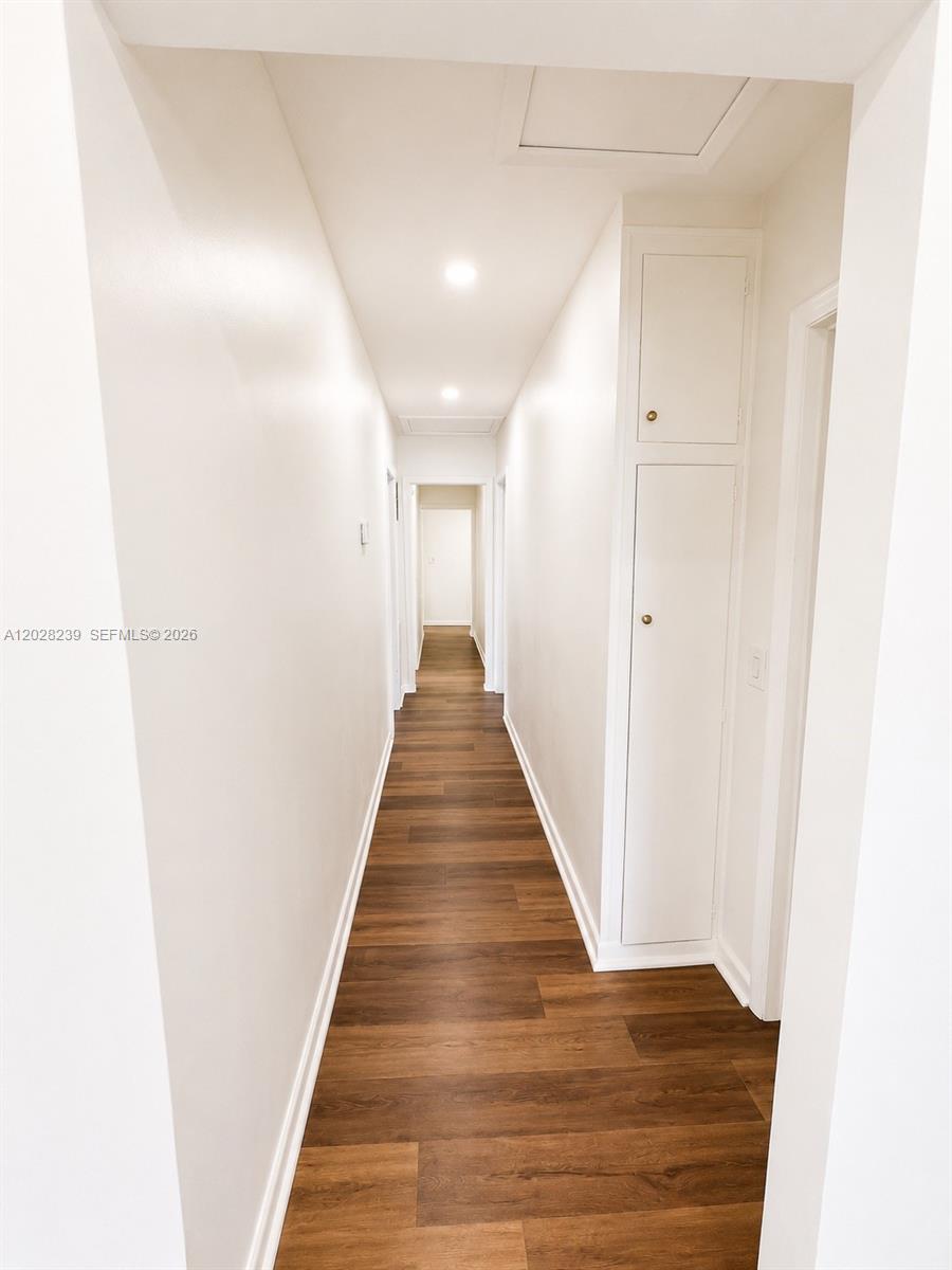 FLEETWOOD MANOR SECOND AD - Residential Lease