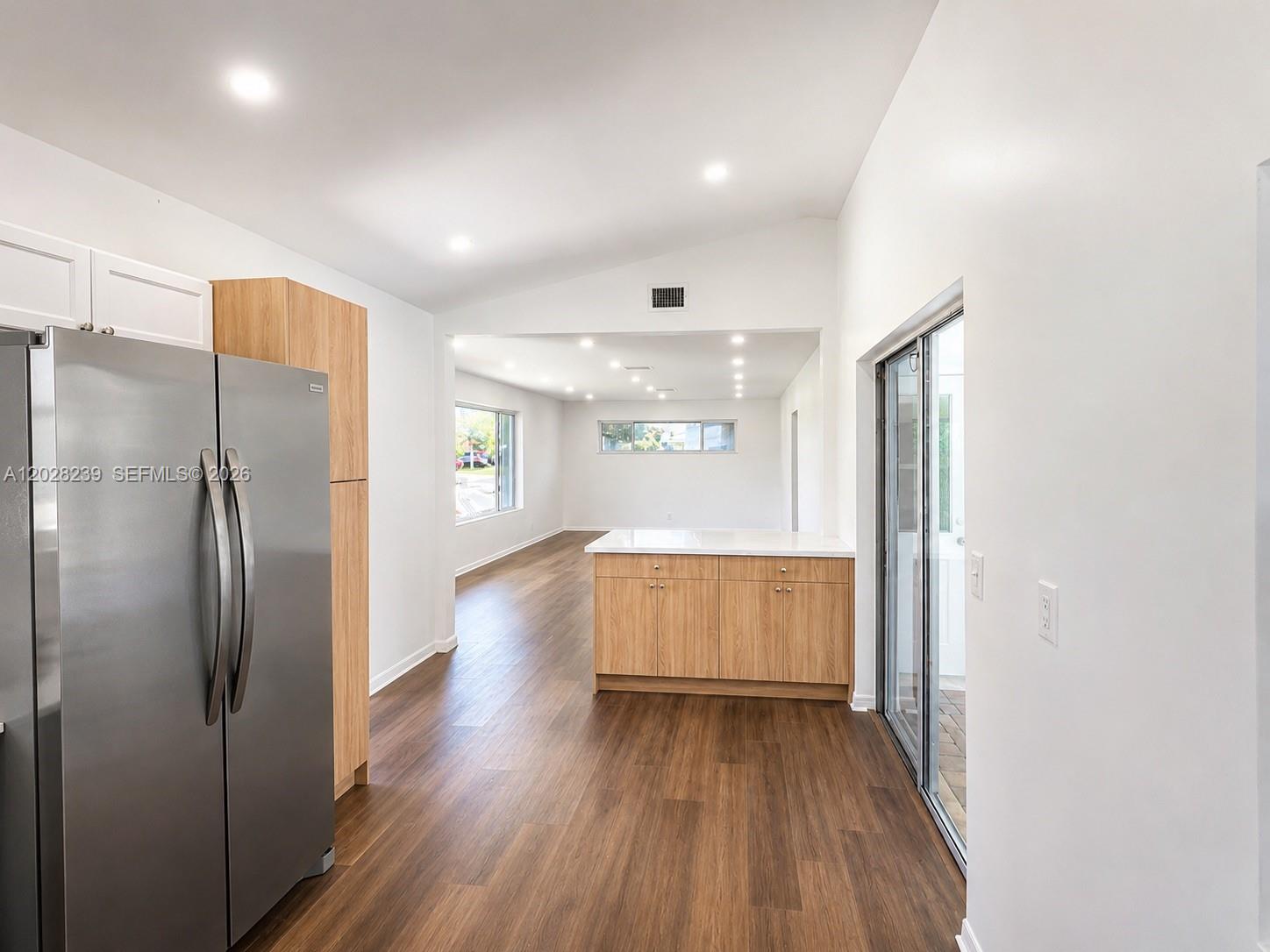 FLEETWOOD MANOR SECOND AD - Residential Lease