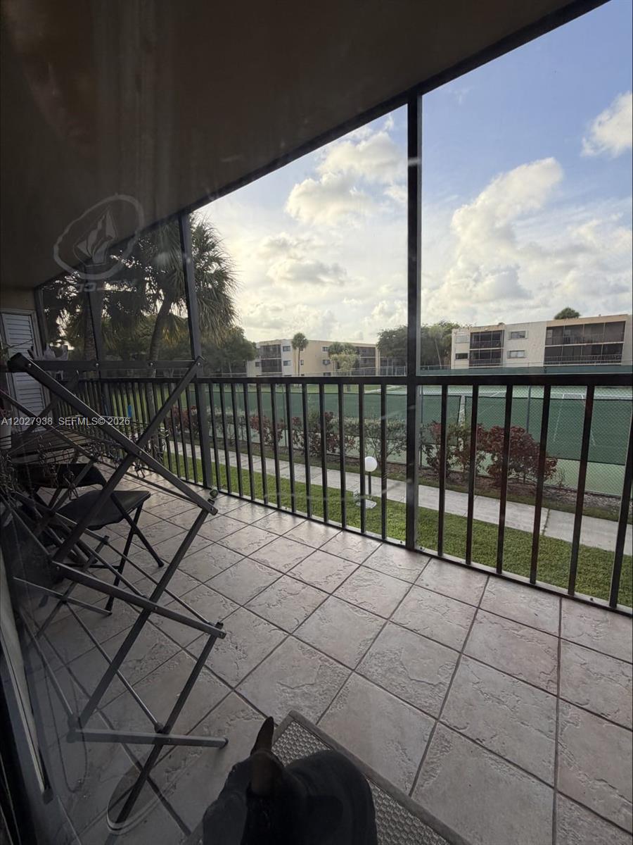 KENDALL ACRES WEST CONDO - Residential Lease
