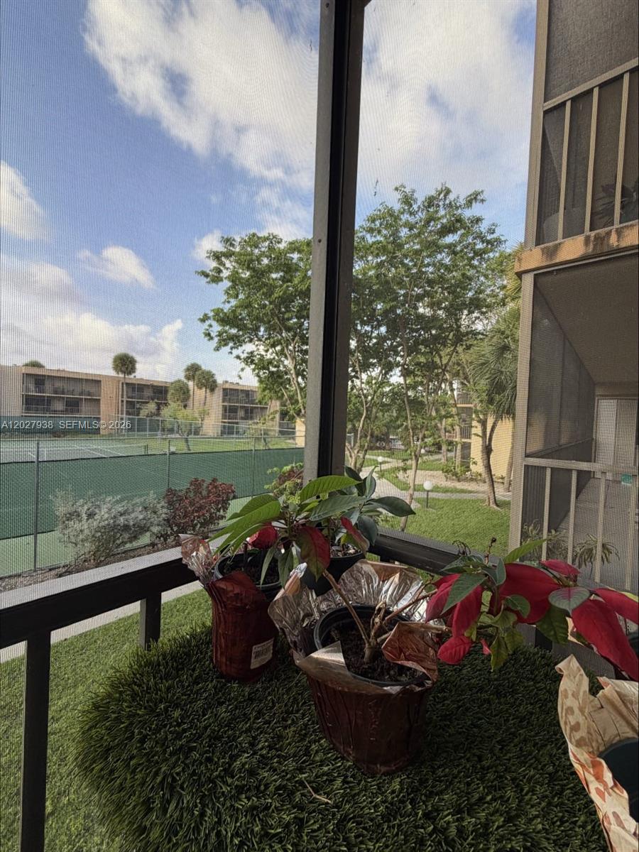 KENDALL ACRES WEST CONDO - Residential Lease