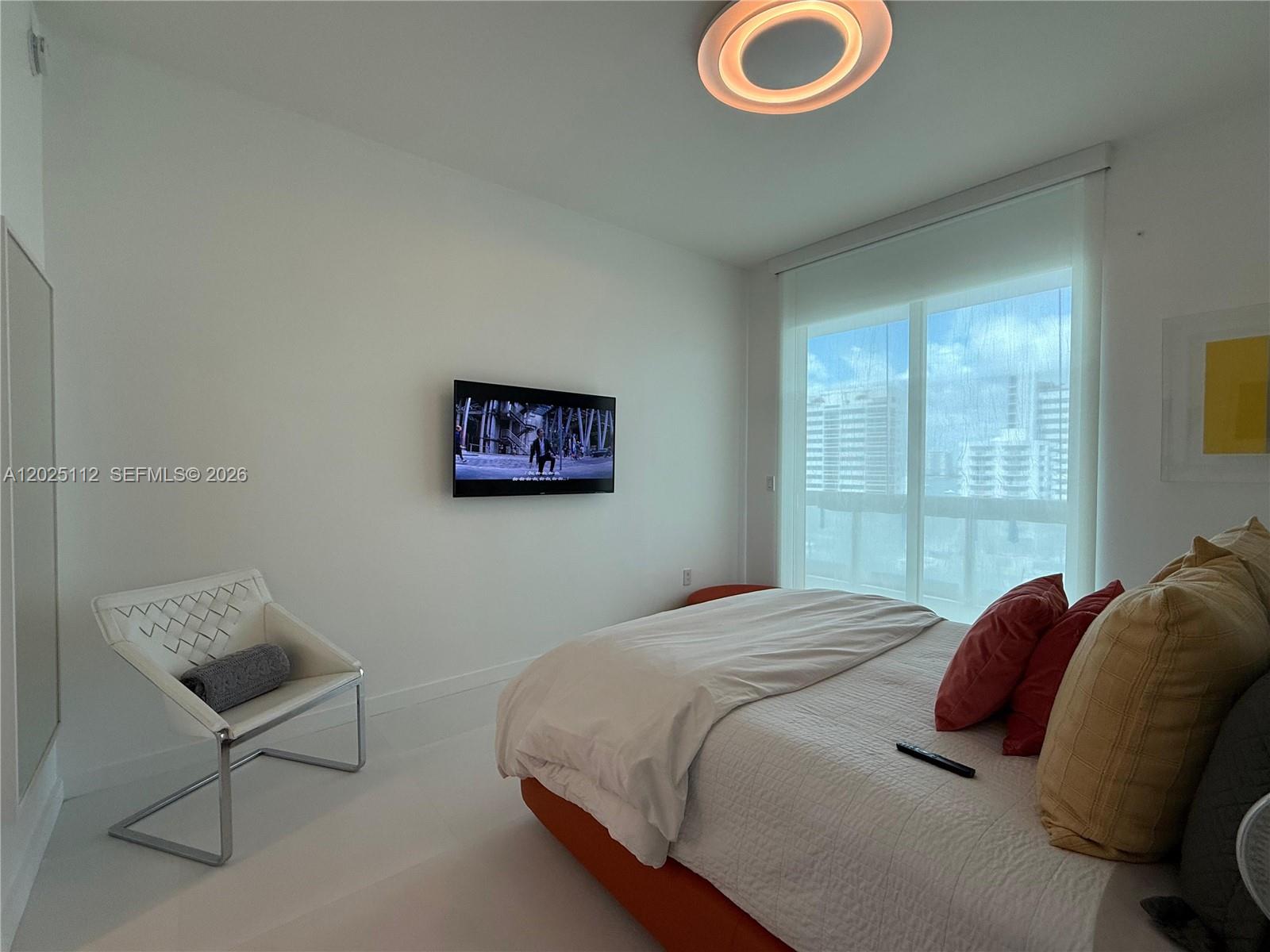ELOQUENCE ON THE BAY COND - Residential