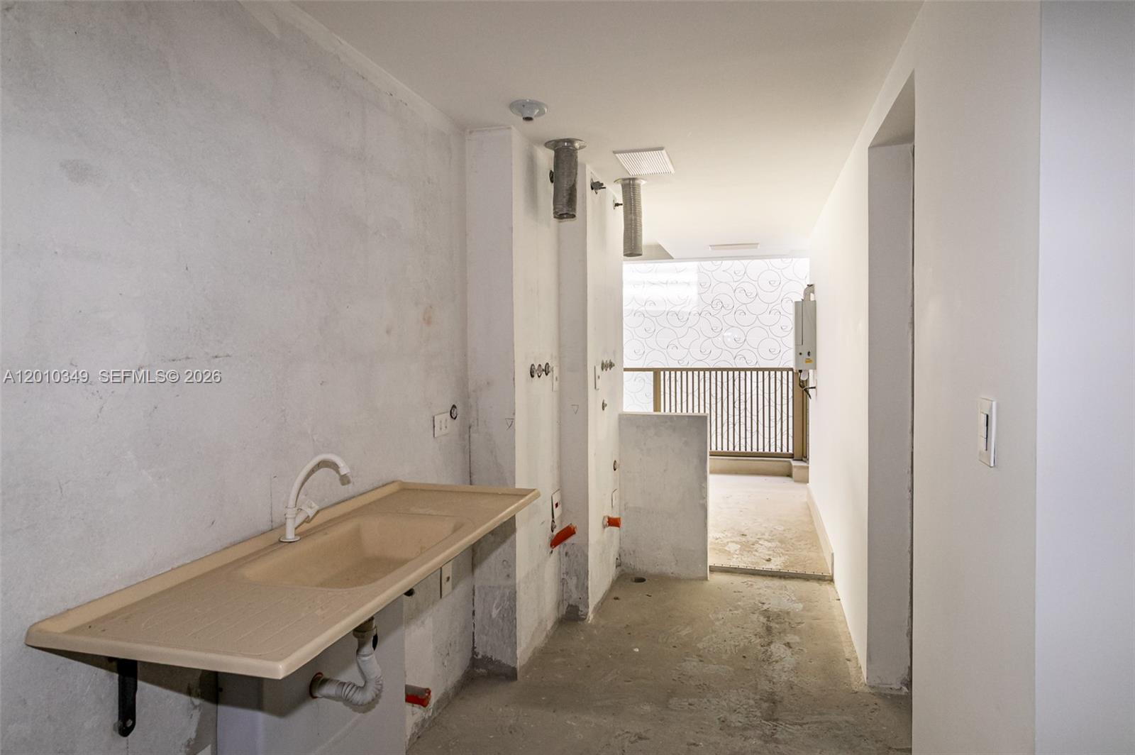 Tom Gafisa - Residential