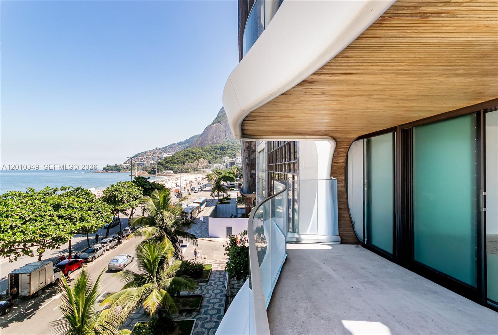 Experience the pinnacle of exclusivity on Rio’s most prestigious beachfront avenue.

This exceptional residence at TOM by Gafisa presents a rare opportunity to create your dream home from a pristine canvas. Spanning 284 m², the layout features three impeccably designed suites, plus a versatile additional room with a full bathroom—ideal as a home office or a fourth suite.

The true highlight is the expansive front terrace, offering uninterrupted panoramic views stretching from Arpoador to Dois Irmãos. A second generous rear balcony provides the perfect setting for a private gourmet space or tranquil retreat.

First occupancy — be the very first to live in this elevated masterpiece.

The building showcases curated art in the lobby, featuring works by Iole de Freitas and Vik Muniz, creating a gallery-like arrival experience.

Residents enjoy premium amenities, including a state-of-the-art fitness center, along with two dedicated parking spaces.

Architectural design by Gensler, with interiors by Erick Figueira de Mello.