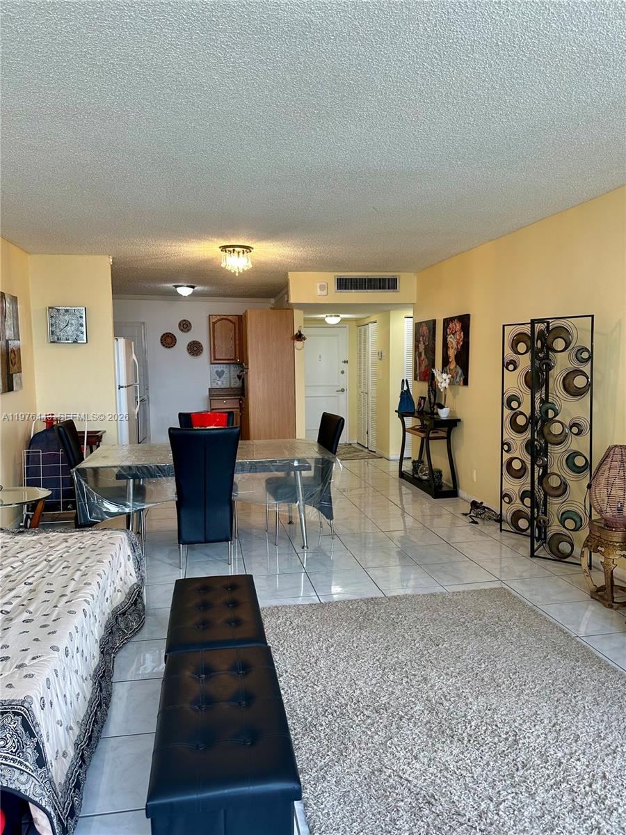 PARKER DORADO CONDO - Residential