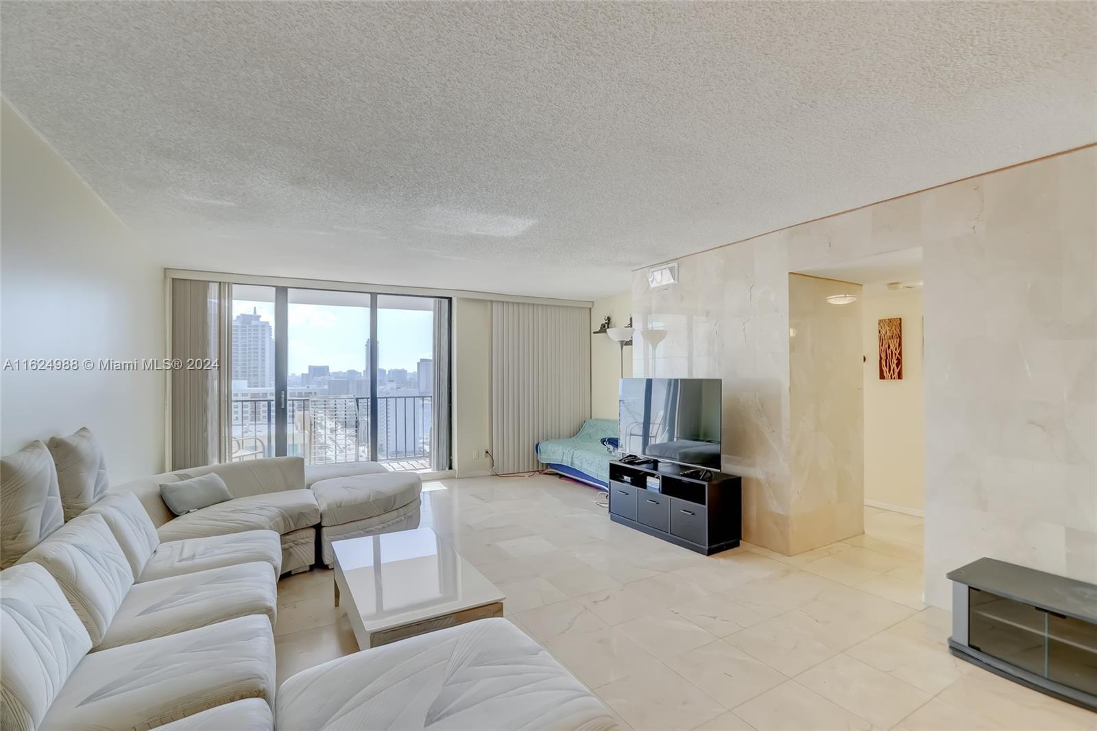 BRITANNIA AT QUADOMAIN CO - Residential Lease