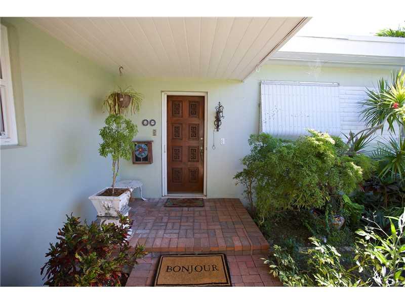 TREASURE ISLAND - Residential