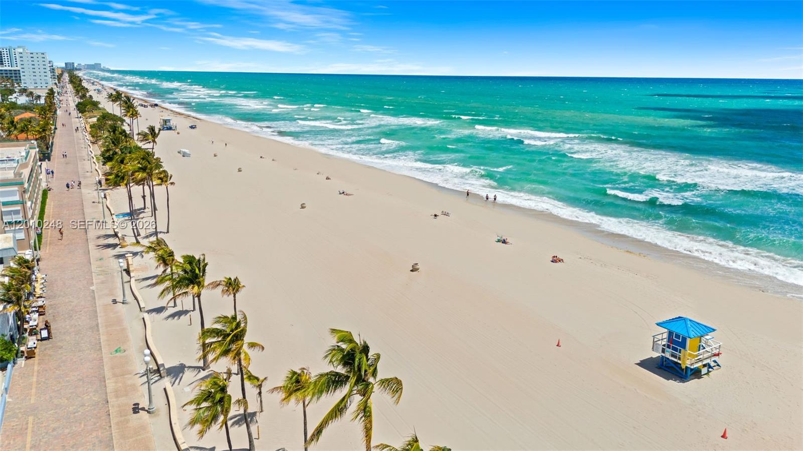 HOLLYWOOD BEACH - Residential