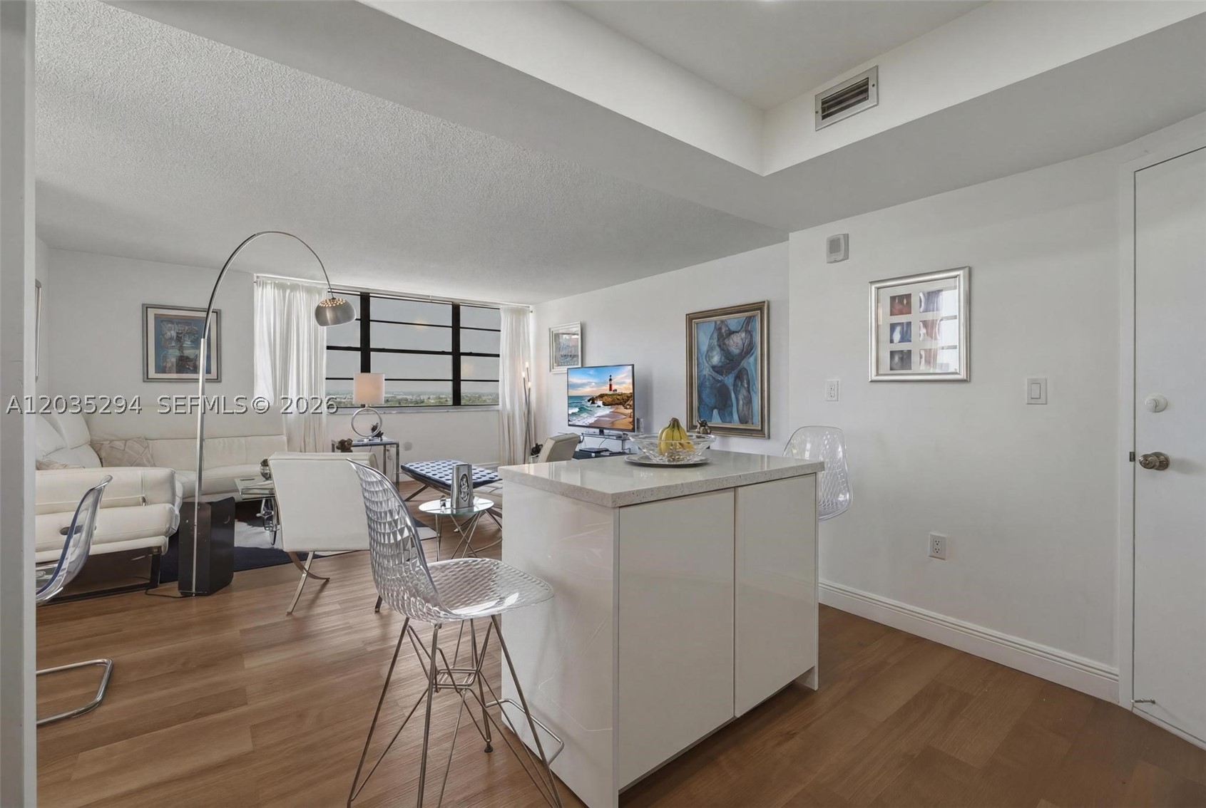 BUCKLEY TOWERS CONDO - EA - Residential