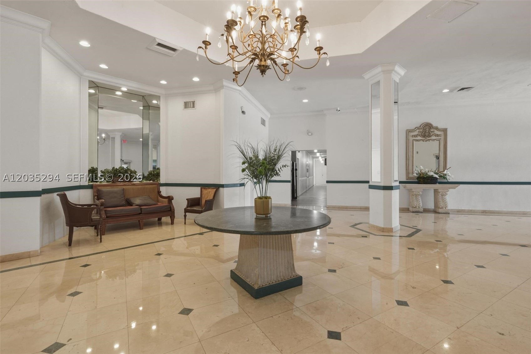 BUCKLEY TOWERS CONDO - EA - Residential