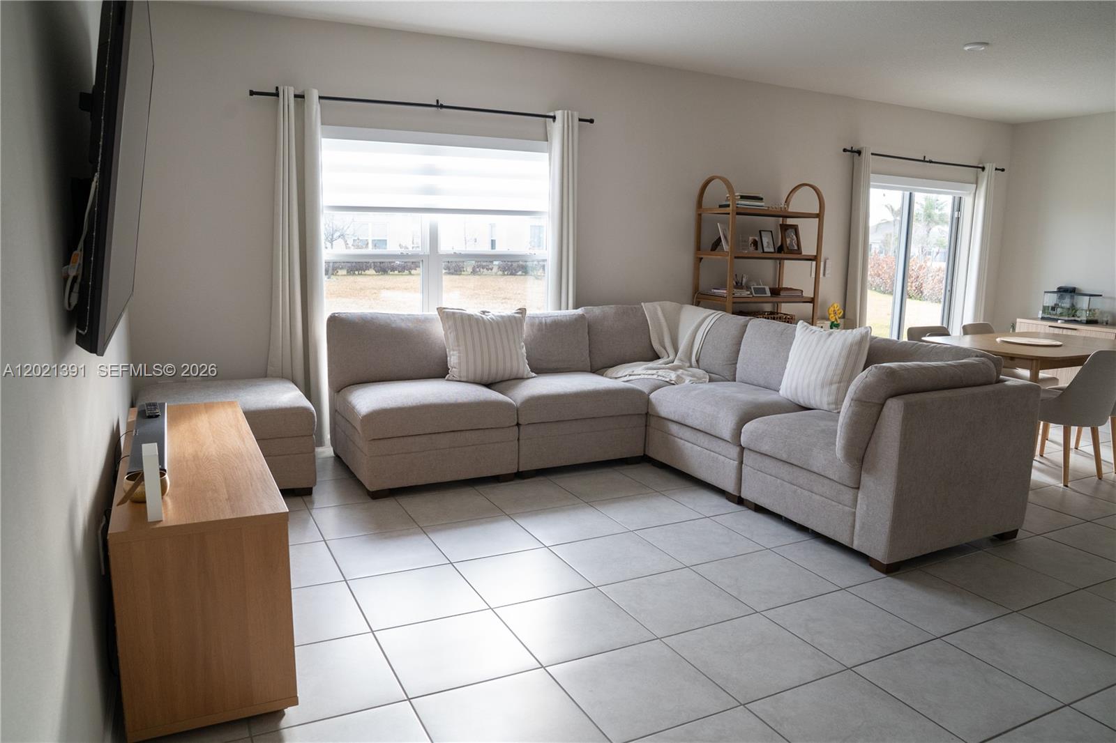 AVALON CROSSING - Residential