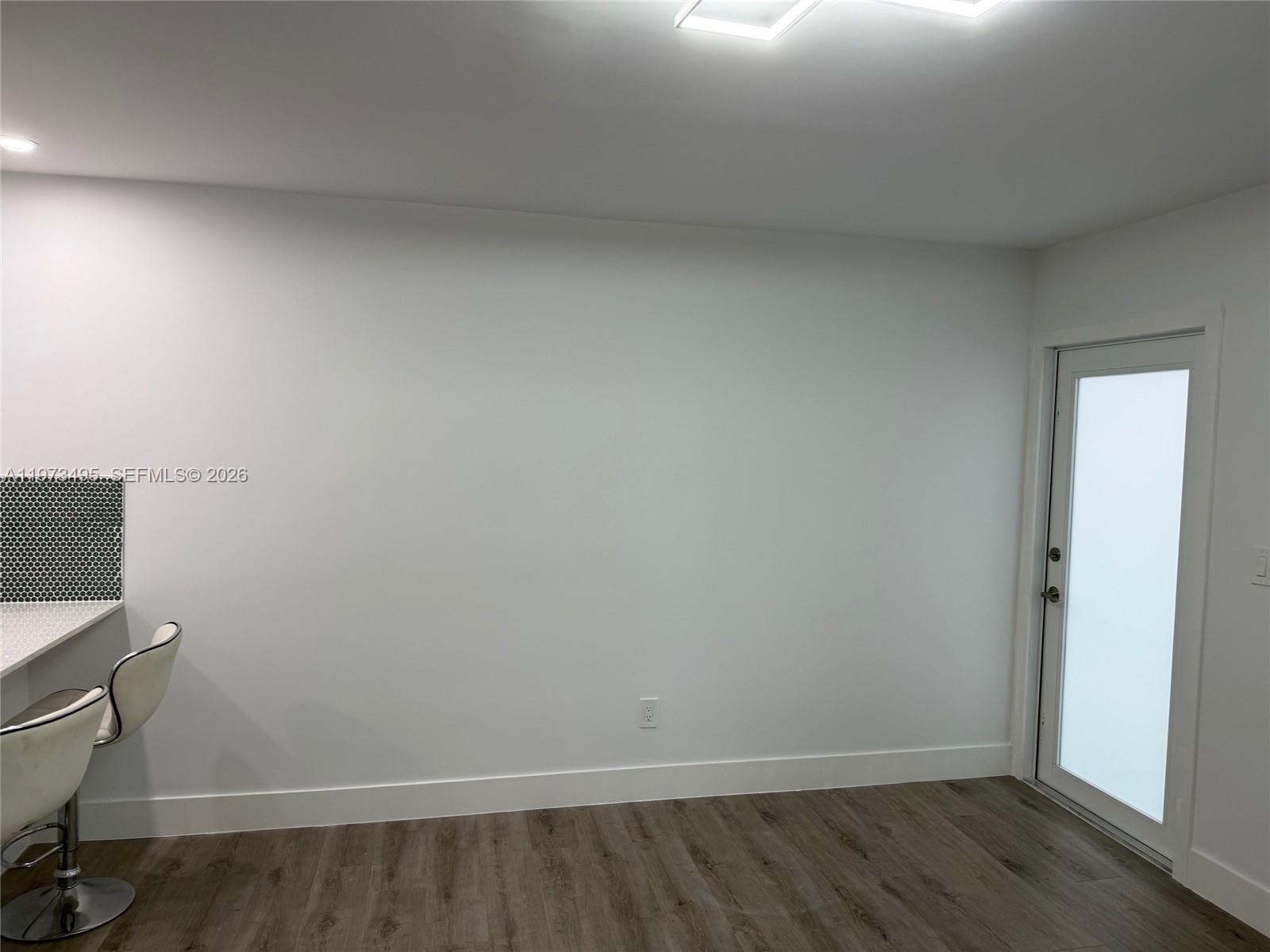 PLAZA CONDO - Residential