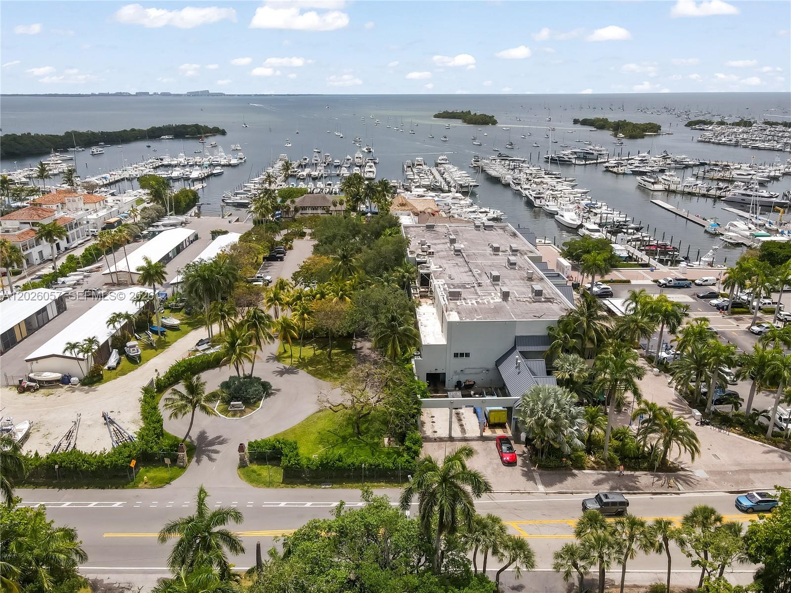 HARBOUR HILL CLUB CONDO - Residential Lease
