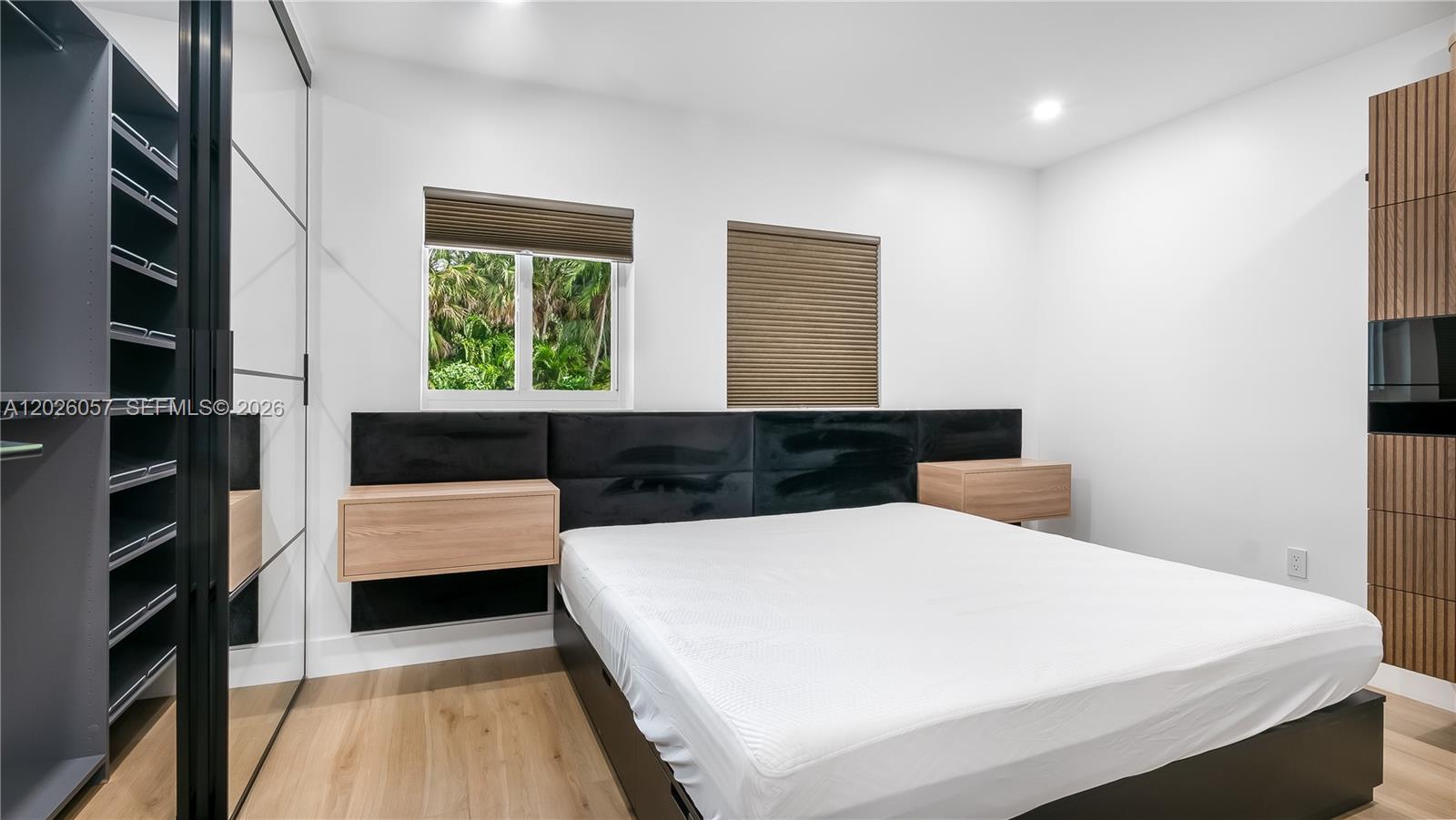 HARBOUR HILL CLUB CONDO - Residential Lease