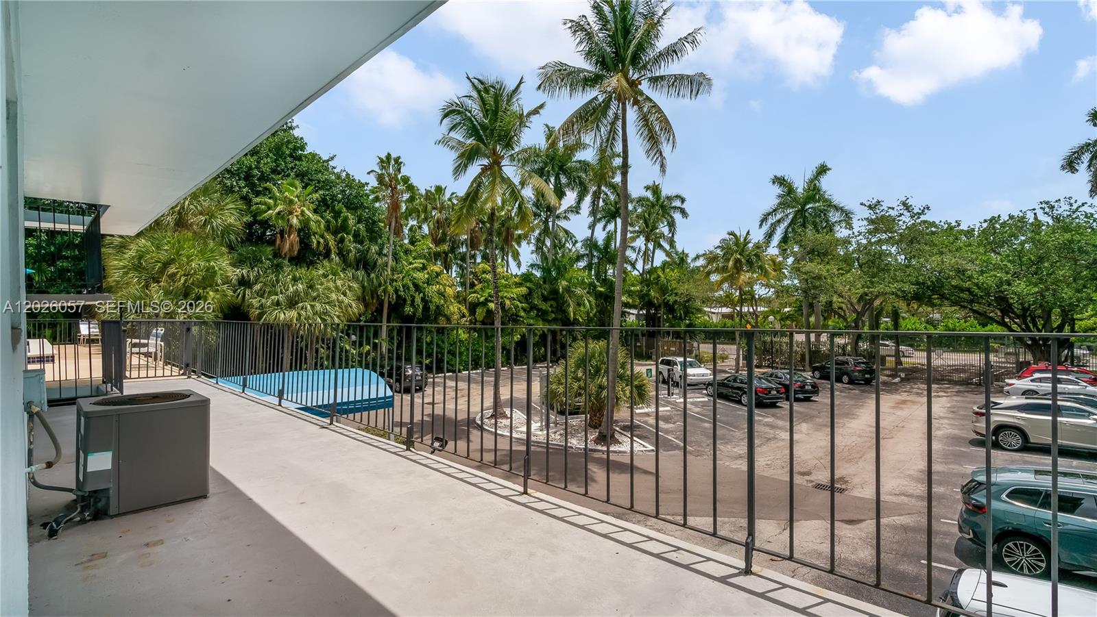 HARBOUR HILL CLUB CONDO - Residential Lease
