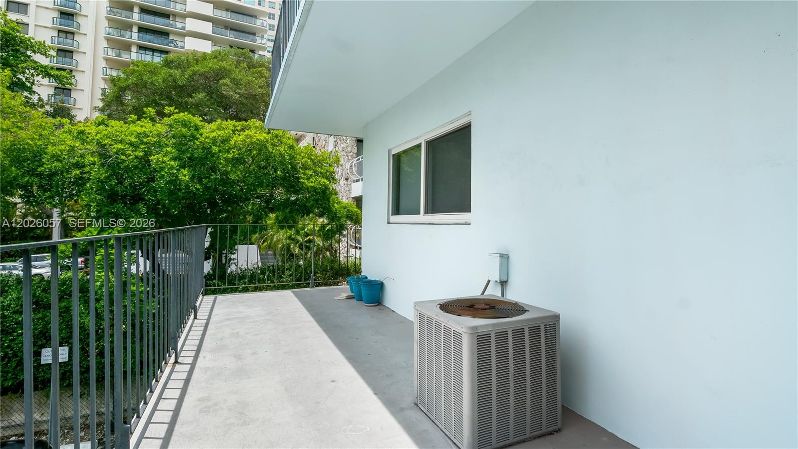HARBOUR HILL CLUB CONDO - Residential Lease