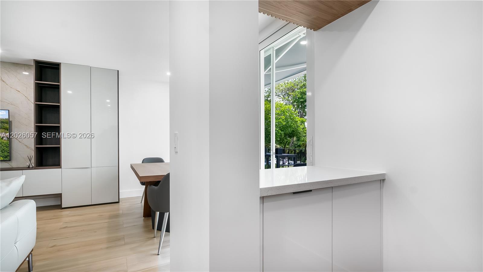 HARBOUR HILL CLUB CONDO - Residential Lease