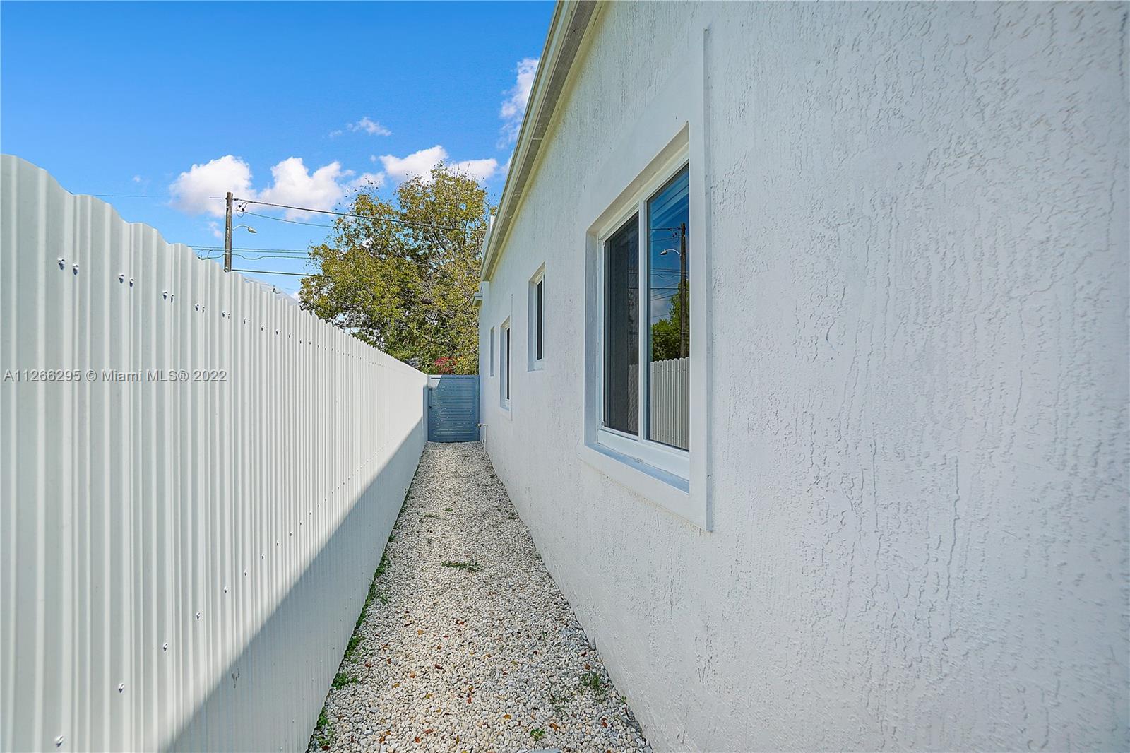 FROW HOMESTEAD - Residential Lease