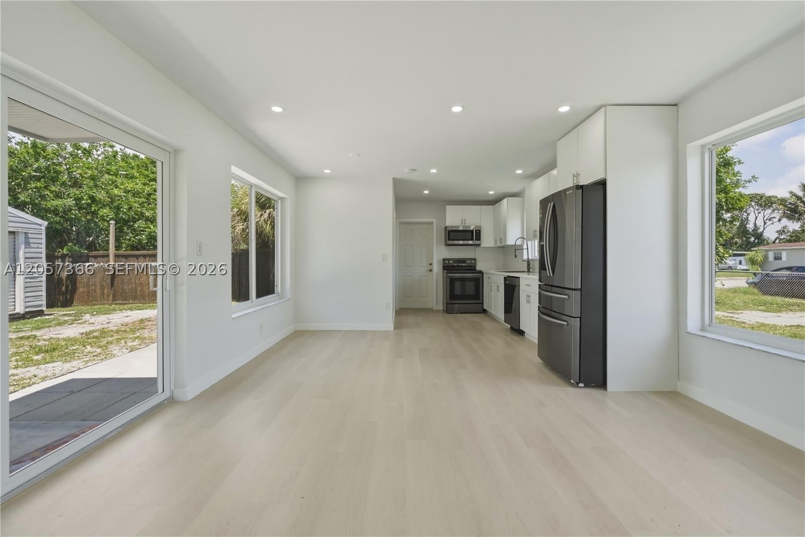 LAKE LUCERNE SEC 3 - Residential