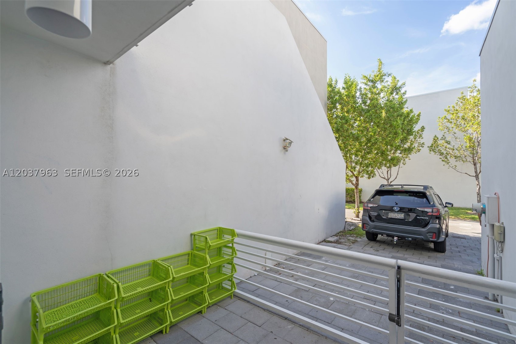LANDMARK AT DORAL CENTRAL - Residential