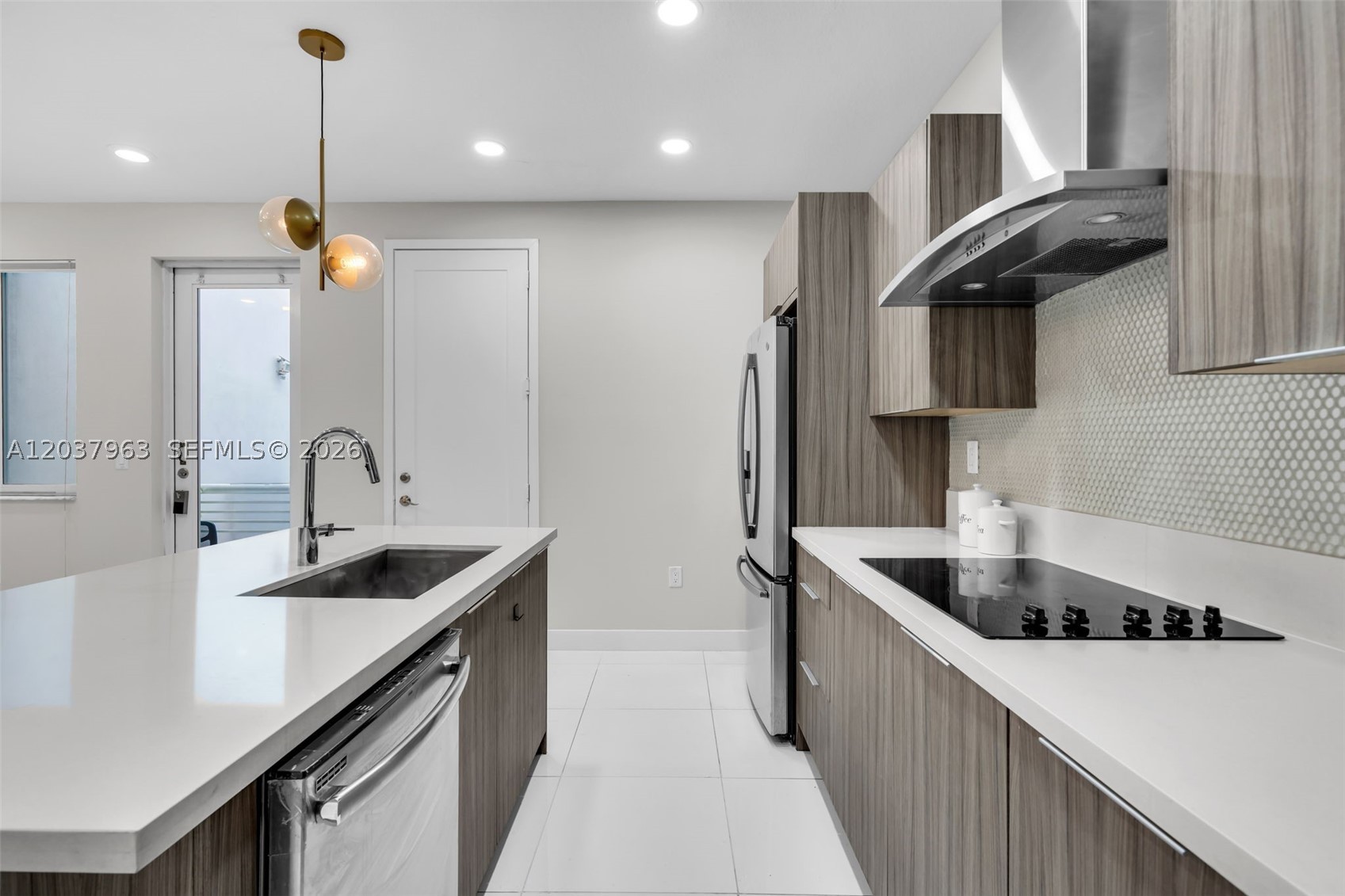 LANDMARK AT DORAL CENTRAL - Residential