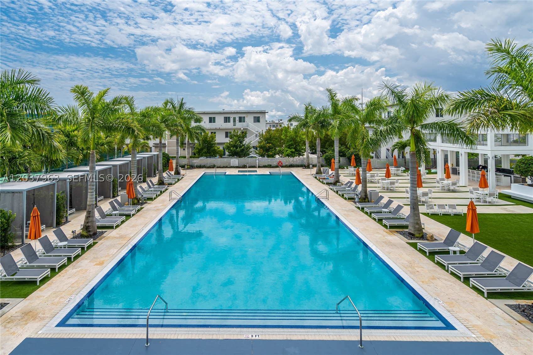 LANDMARK AT DORAL CENTRAL - Residential