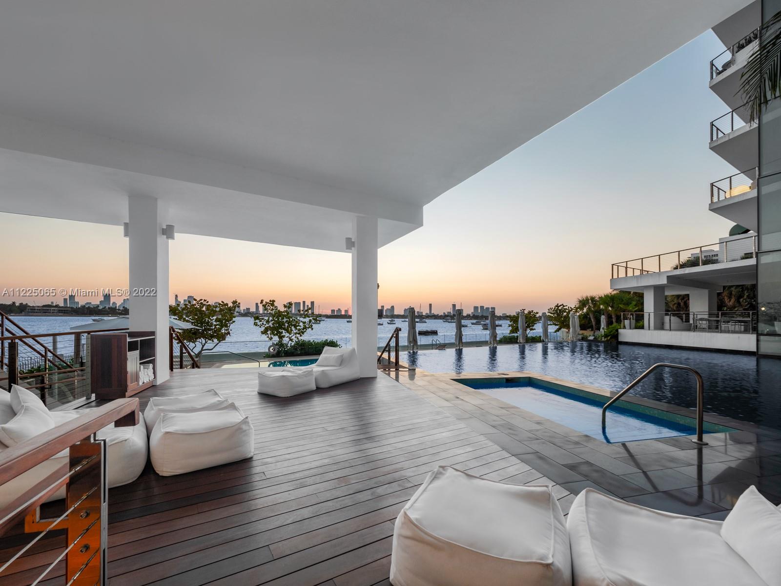 Monad Terrace - Residential