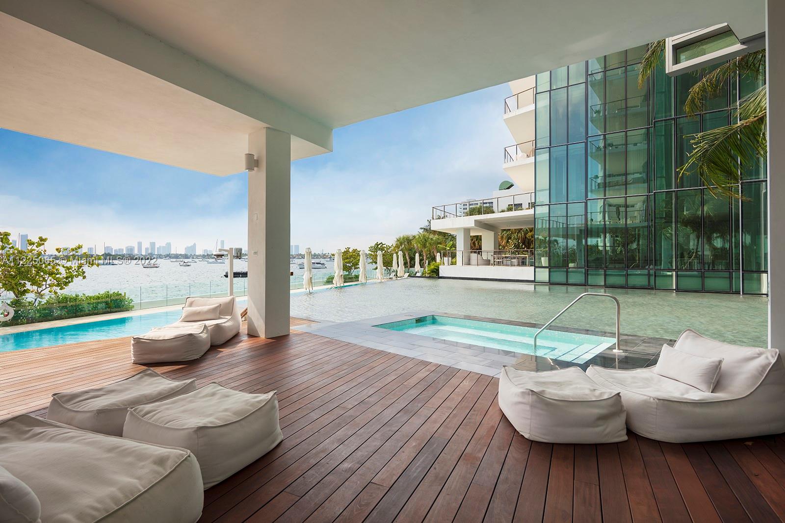 Monad Terrace - Residential