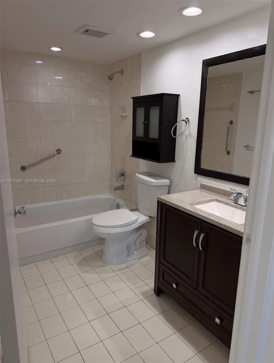 BELINDA GARDENS CONDO - Residential
