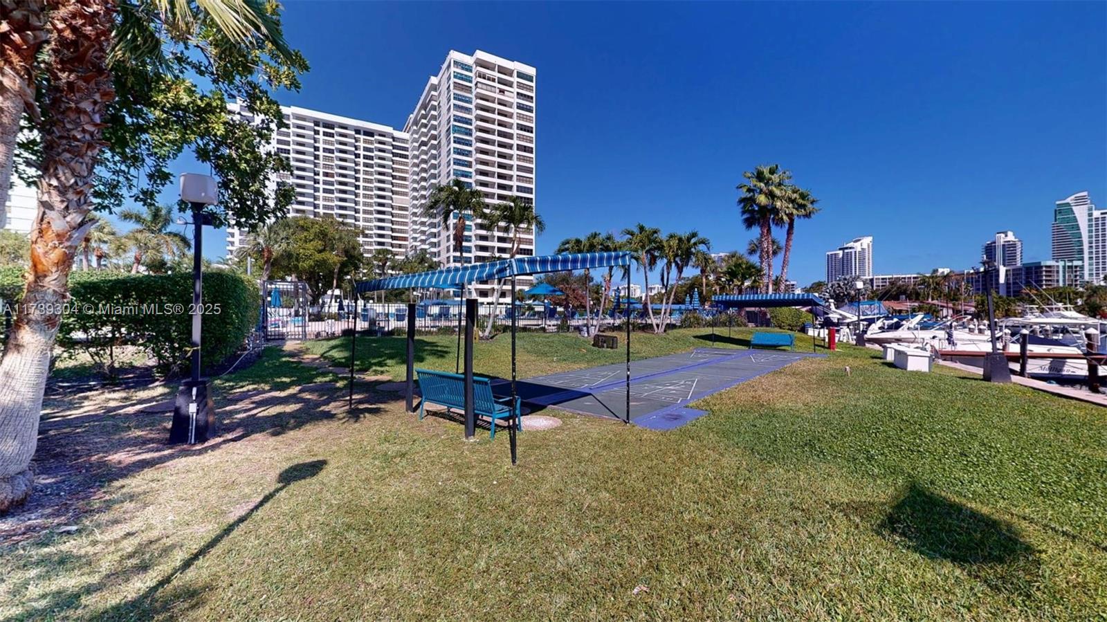 OLYMPUS CONDO PHASE - Residential