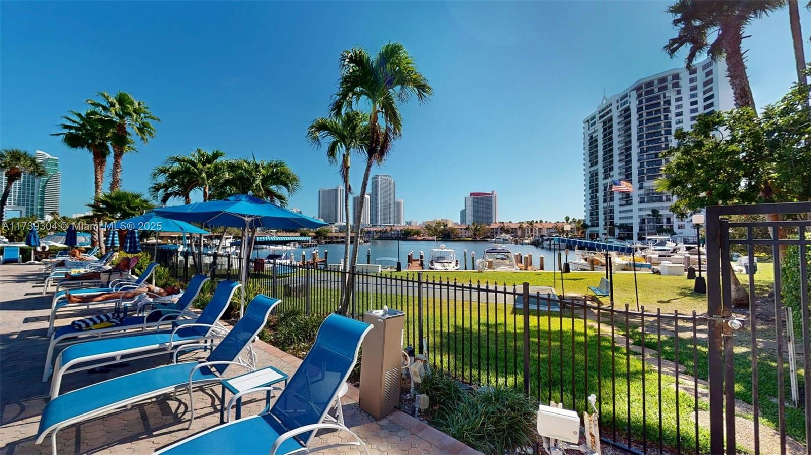 OLYMPUS CONDO PHASE - Residential