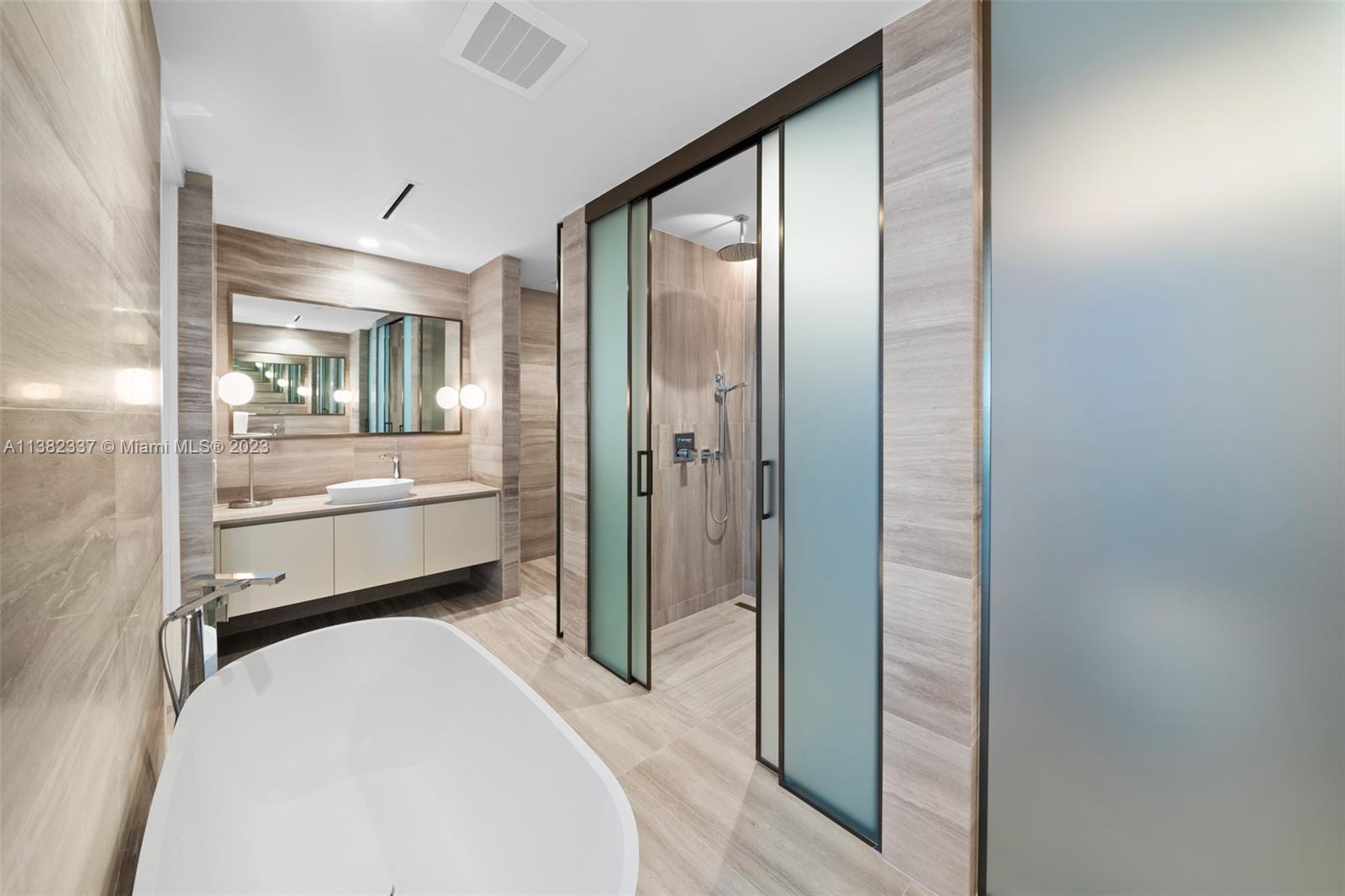 57 OCEAN CONDO - Residential