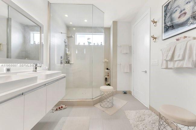 LANDMARK AT DORAL - Residential